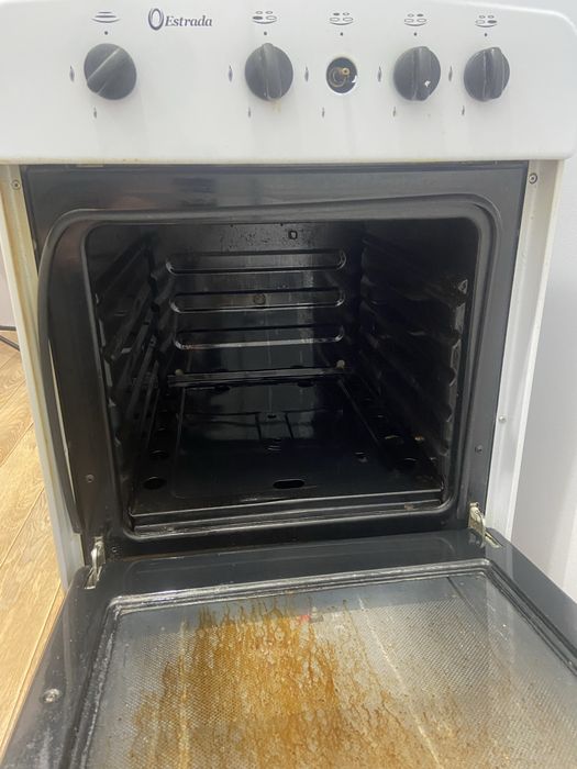 Продам газовую плиту