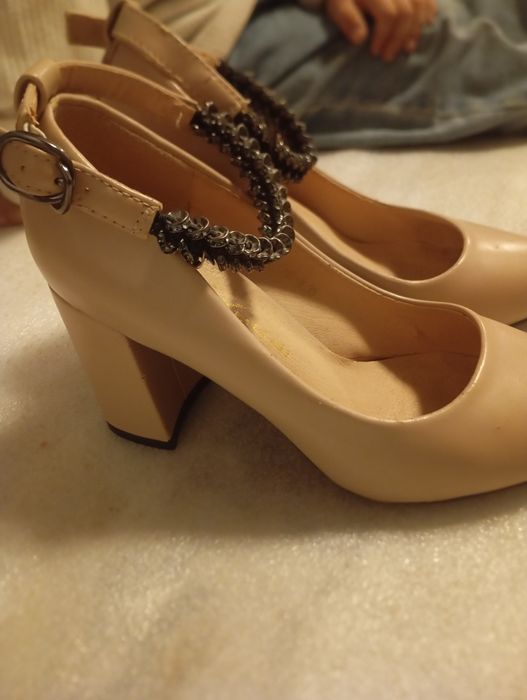 Oyoq kymlar 36 37 razmer