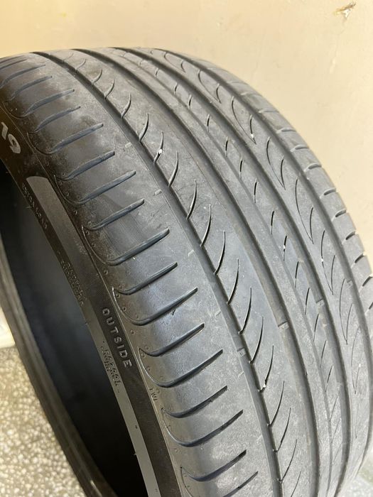 Гума Pirelli Powergy 235/40 R19 96Y