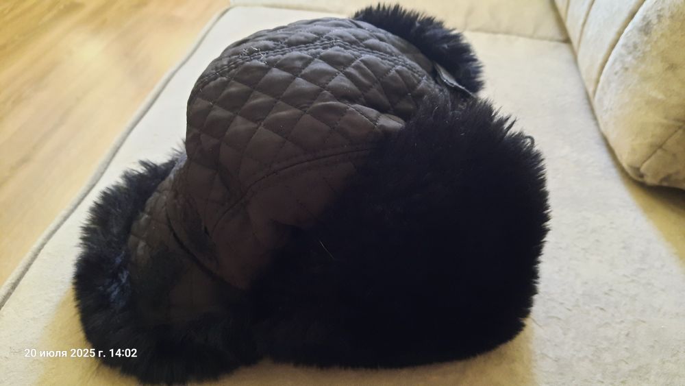 Зимняя шапка ушанка