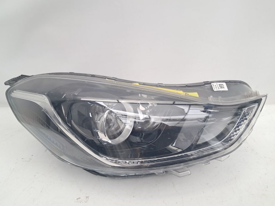 Фар Hyundai i 10 2019/2022г