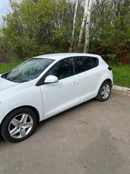 RENAULT Megane 2015 — imagine 2