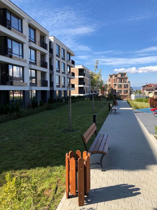 Под наем тристаен апартамент  90 кв 739 евро кв Витоша