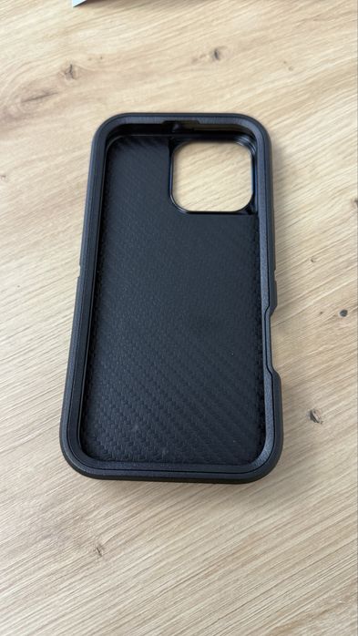 Husa rugged iphone 16 pro max
