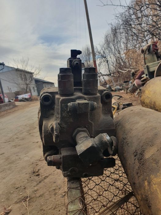 Поворот редуктор платформа экскаватор