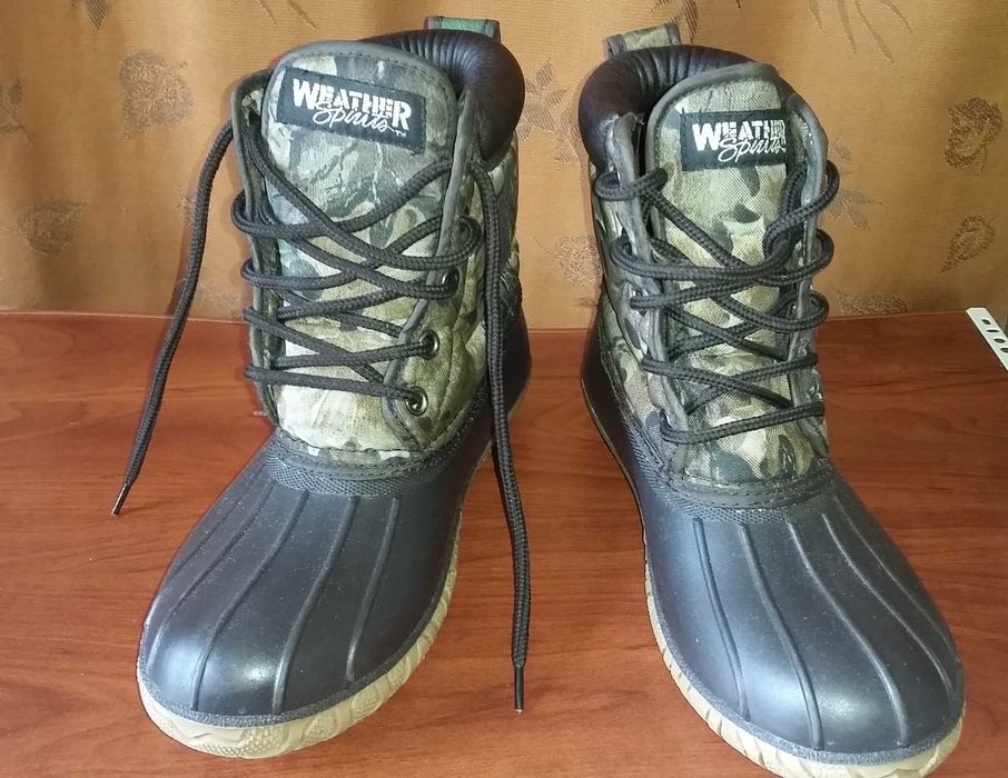 НОВИ оригнални американски апрески, ботуши Weather Spirits, номер 37