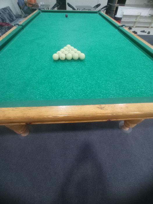 Bilyardniy stoll