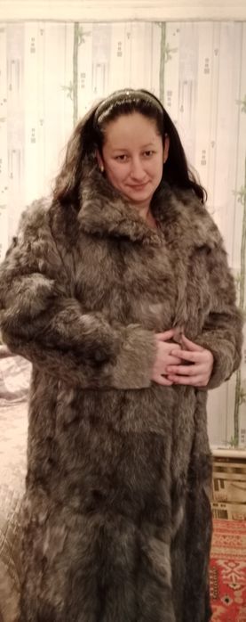Продам шубу  очень тёплую