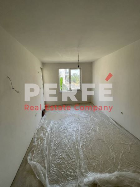 Продава се Двустаен апартамент в Созопол - 47 кв.м за 1596 €/кв.м - Снимка #4