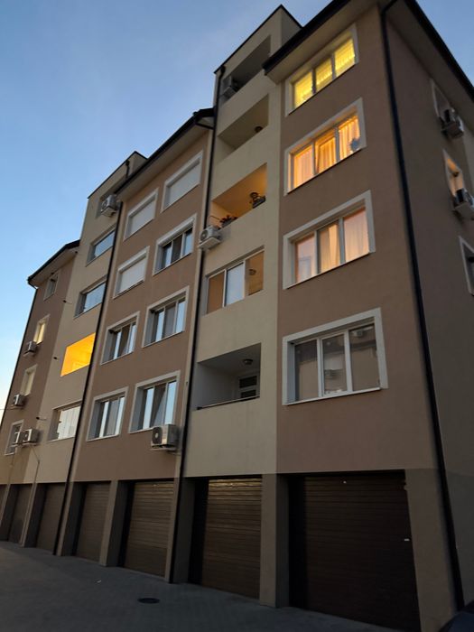 Дава се под наем Двустаен апартамент в Божурище - 107 кв.м за 750 € - Снимка #17