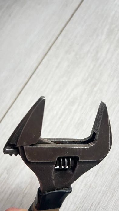 cheie reglabilă de înaltă calitate și durabilă, cu fălci subțiri Bahco