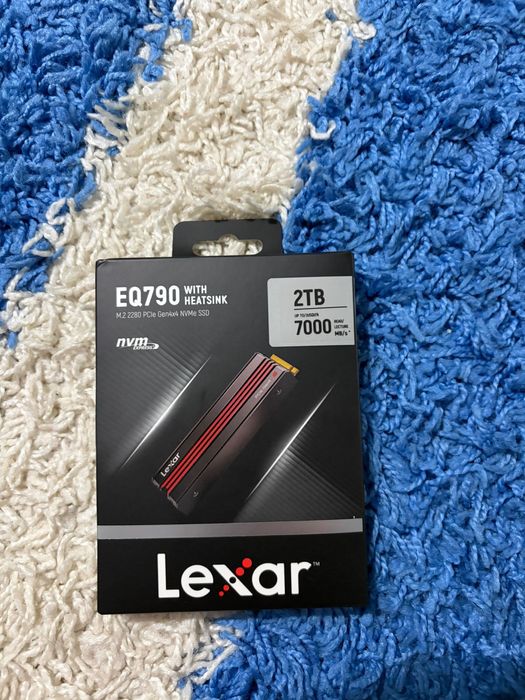 Lexar EQ790 2TB cu Heatsink SIGILAT!