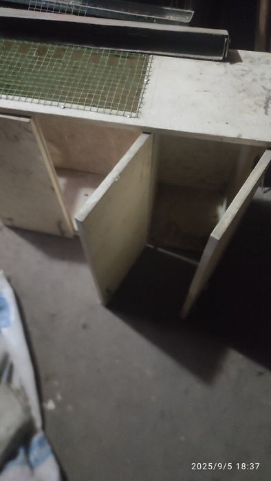 Продам клетку за 2000