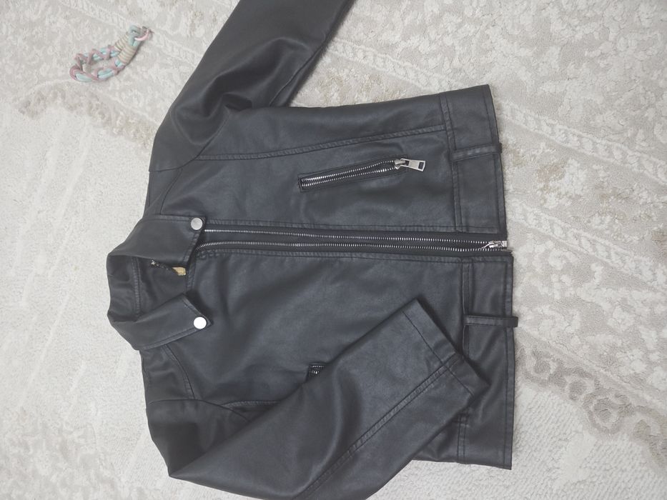 Кожанка для девочки