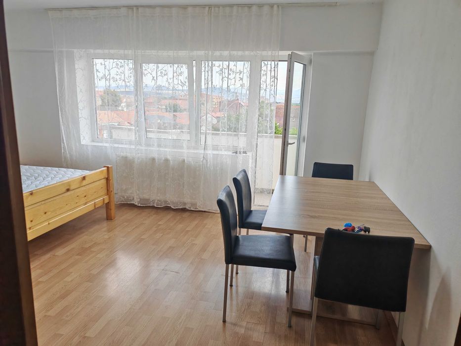 Apartament de inchiriat