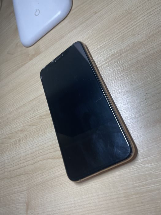 Iphone 11 pro max gold 256