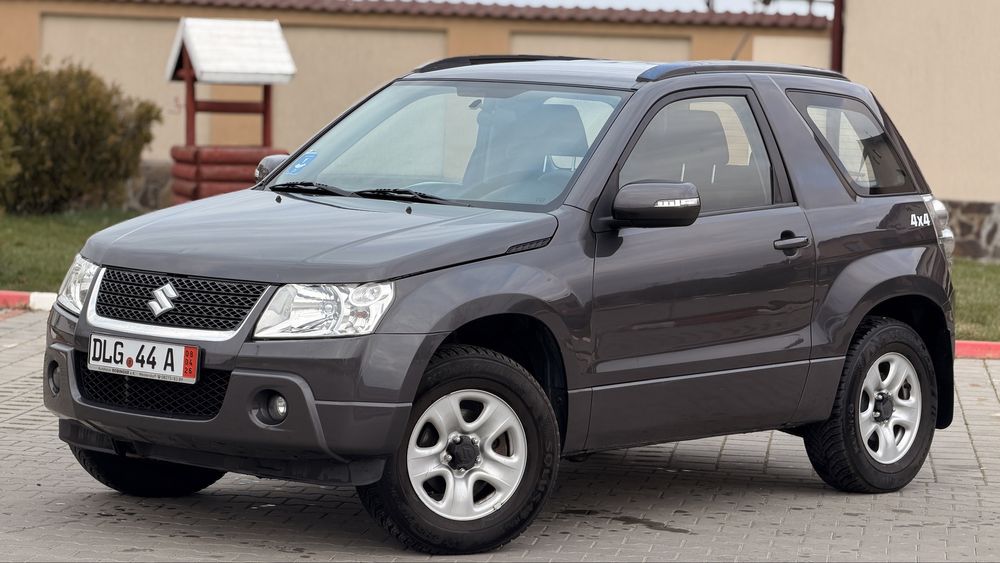 Suzuk Grand Vitara 1.6Benzina 102cp 4x4 An 2010 Euro 5 Klima