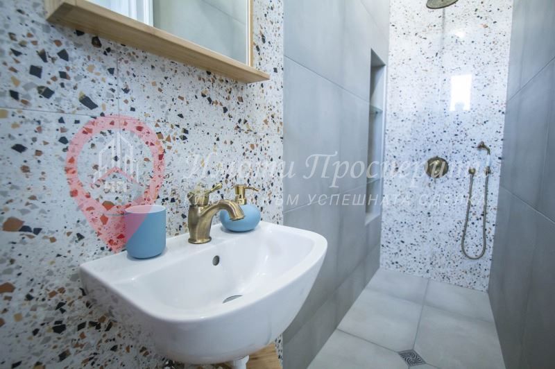 Дава се под наем Тристаен апартамент в София, Център - 90 кв.м за 900 € - Снимка #10