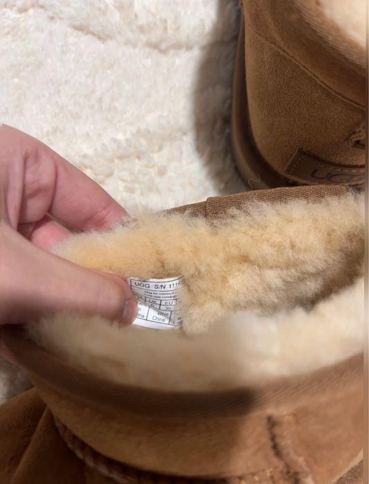 Ugg uri simple piele intoarsa