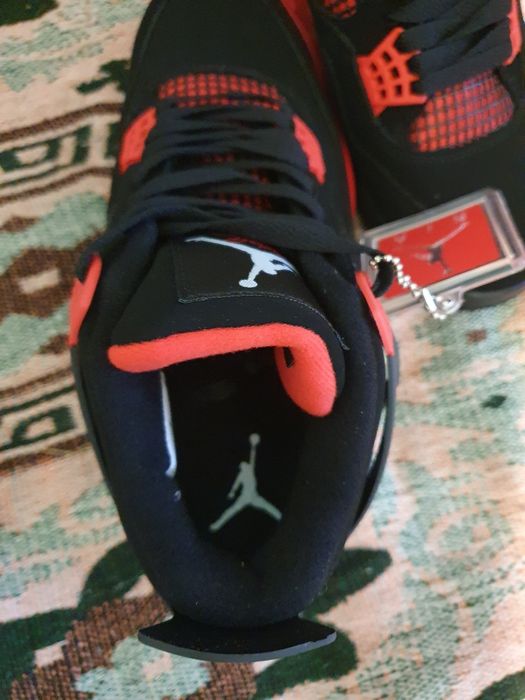Jordan 4 red thunder 41
