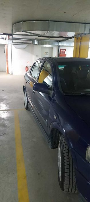 Продавам Опел Астра 1,4 бензин