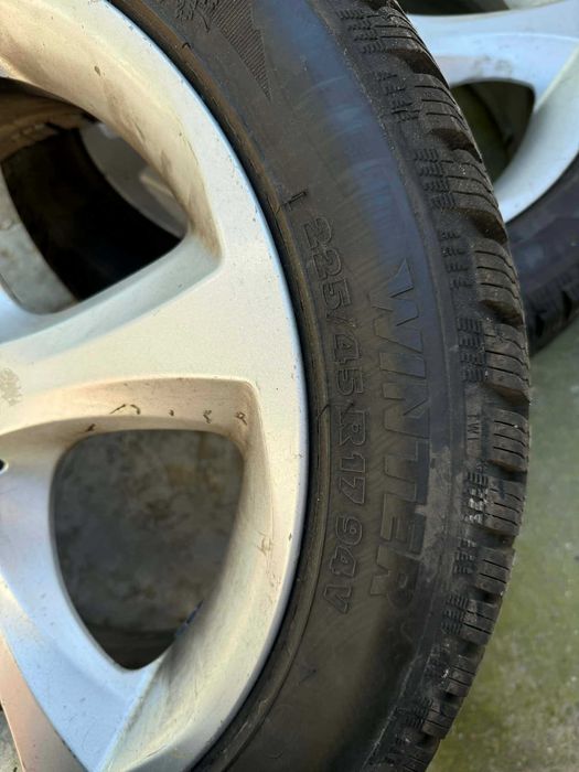 Set jante aliaj + anvelope iarnă 225/45 R17 5x120 – stare foarte bună