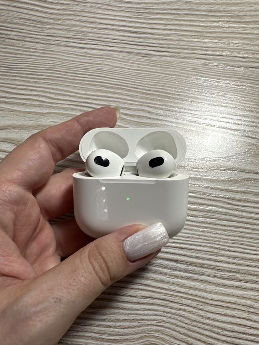 Продаю AirPods (3rd generation)