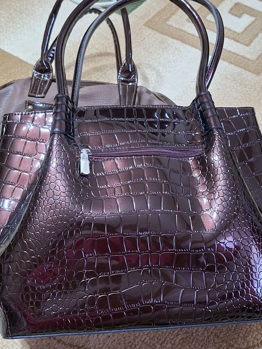 Продается сумка.