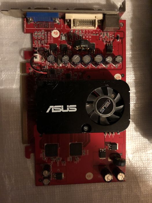 Componente PC:Procesoare,Rami,Placi Video,Retea,Tv Tuner