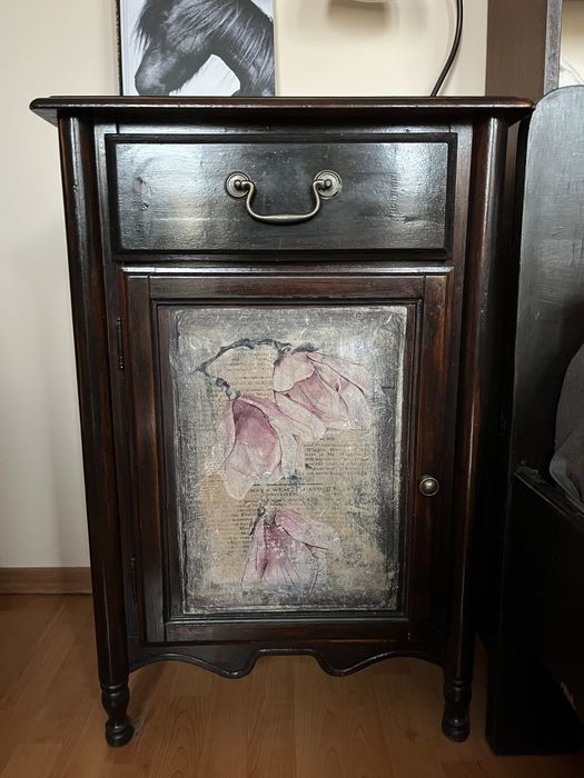 Ретро Нощни шкафчета масив