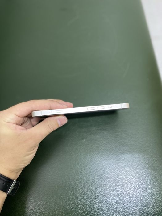 Apple iPhone 13 128 GB