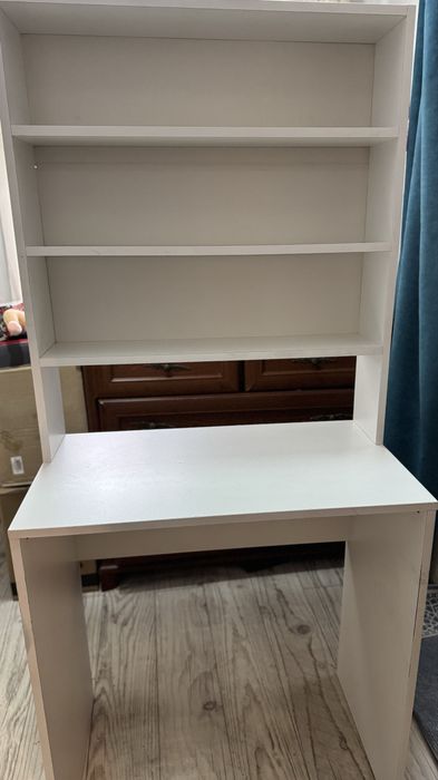 Продам письменный стол