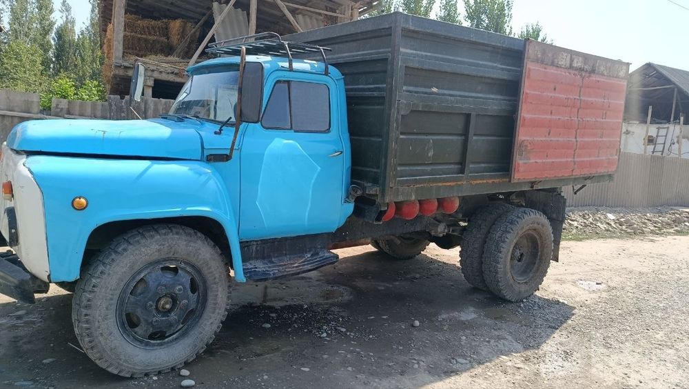Gaz 53 sotiladi. 1989 yil