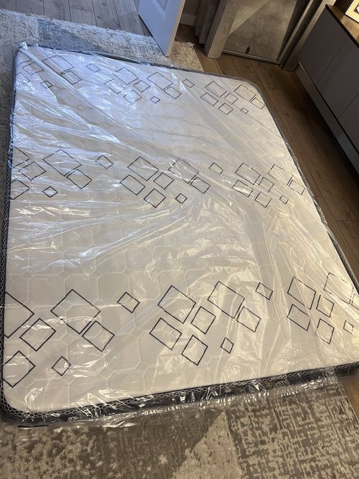 Продаю матрас 160/200