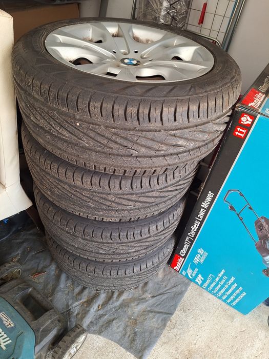 Caucicuri cu genti si capace