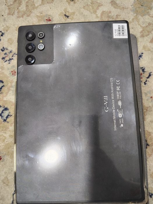 Продаю планшет новый