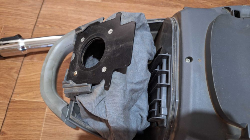 пылесос Panasonic, рабочий, мощный