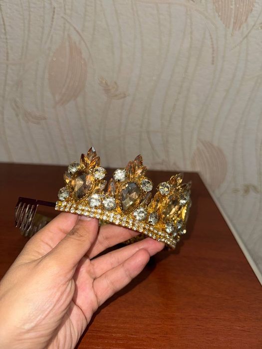 Янги корона келинлар учун
