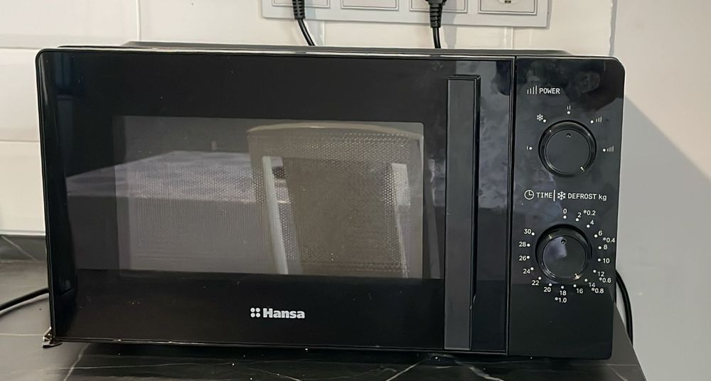 Микроволновая печь бытовая