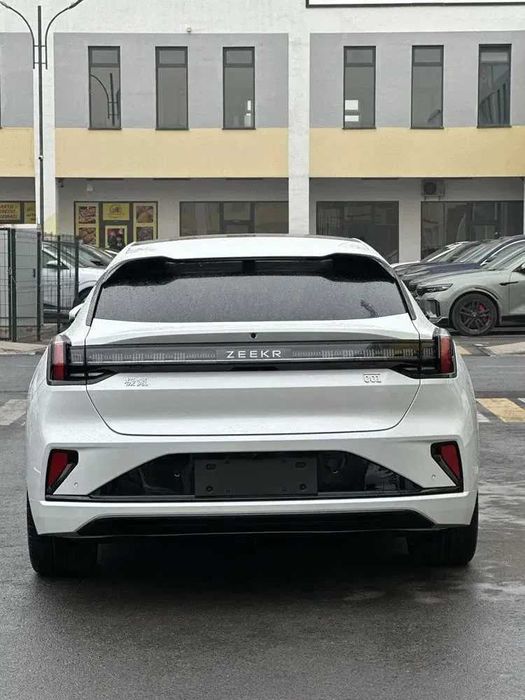 Zeekr 001 ME 4WD 100kwh pod zakaz