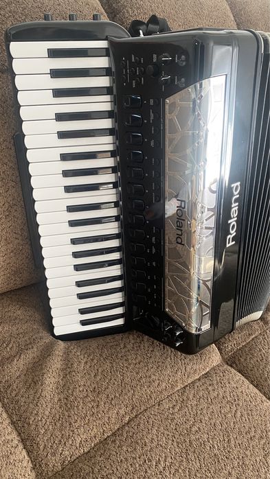 Acordeon Roland fr8x