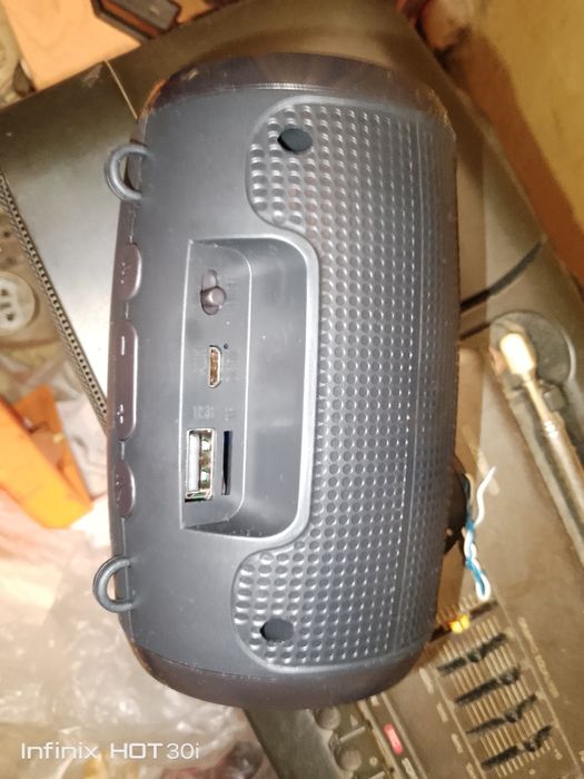 Колонка Bluetooth