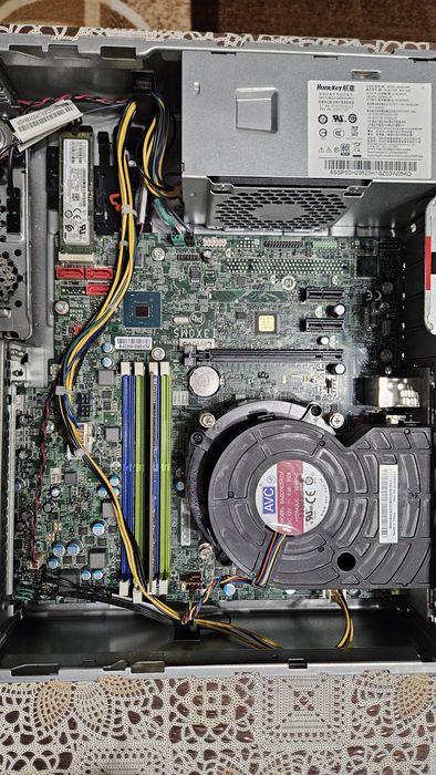 Офис компютър  Lenovo