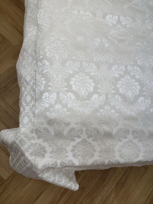 Продам покрывало айвори