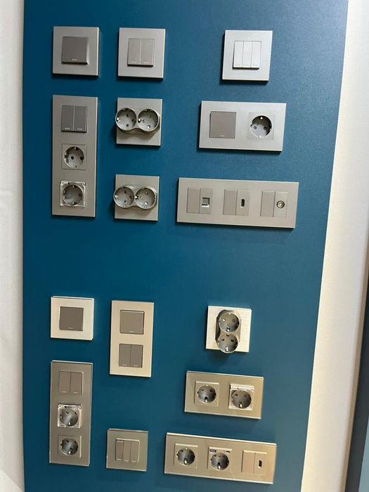 Продаётся розетки и выключатель