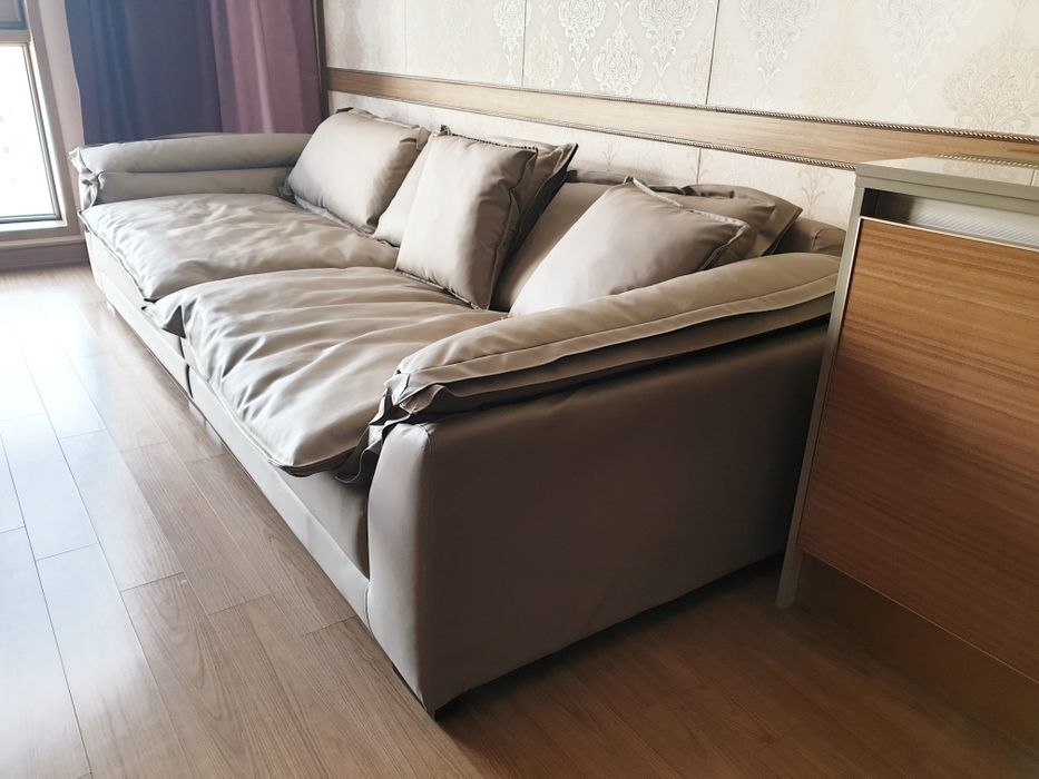 Диван кожаный 3 м, новый