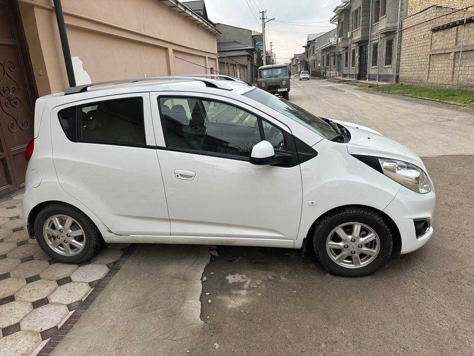 Продам срочно SPARK