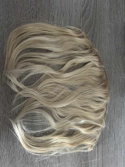 Продавам коса от естествен косъм