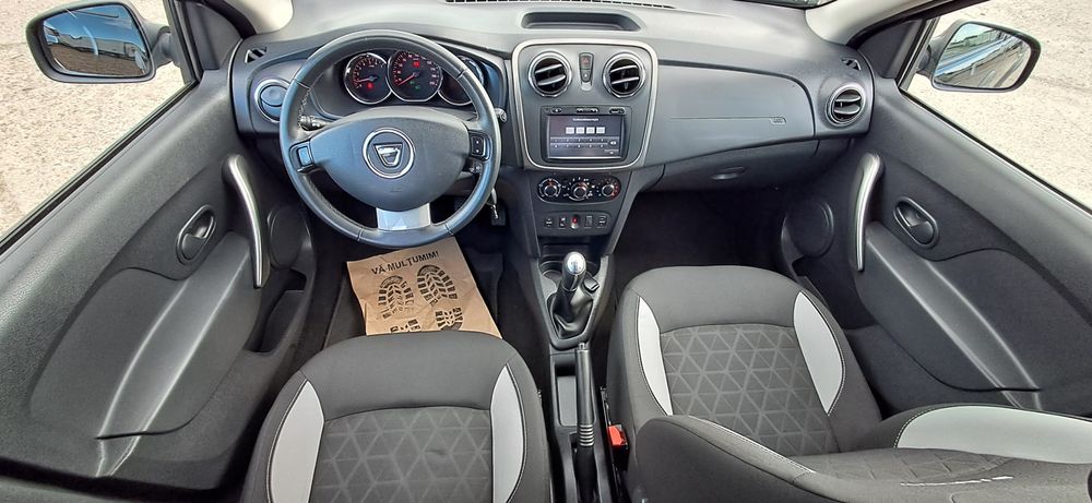 Dacia Sandero Stepway 1.5 DIESEL 90 cp an 2015