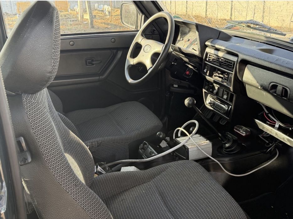 Lada niva 4x4 2015 echipata pentru dezapezire